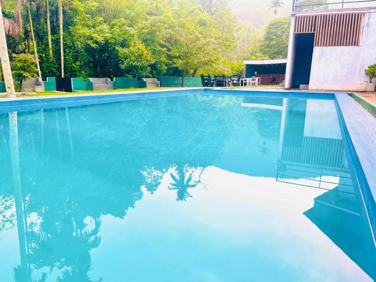 Hanthana Sk Paradise กัมโปลา ภายนอก รูปภาพ